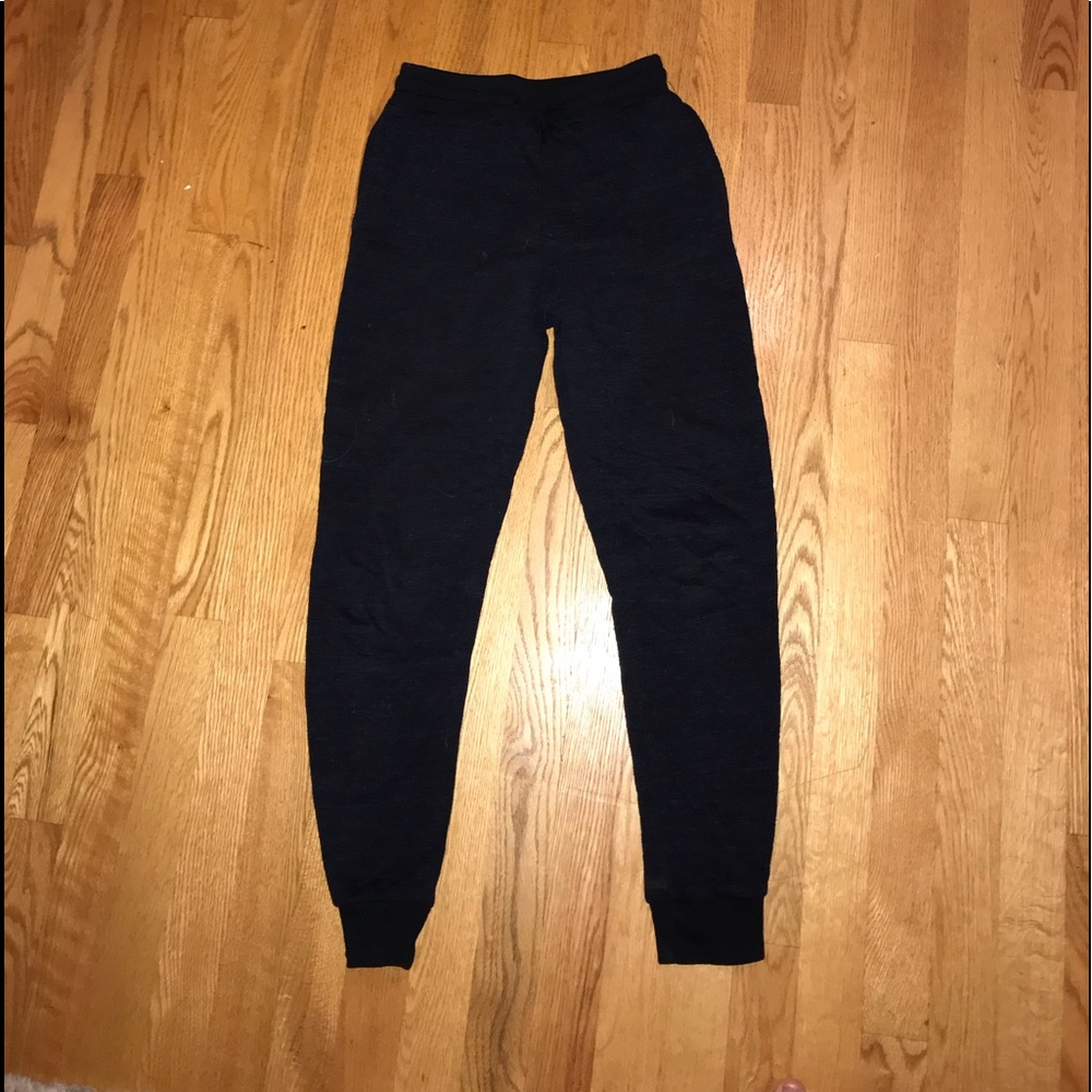 Cool dark blue sweatpants with fuzzy inside